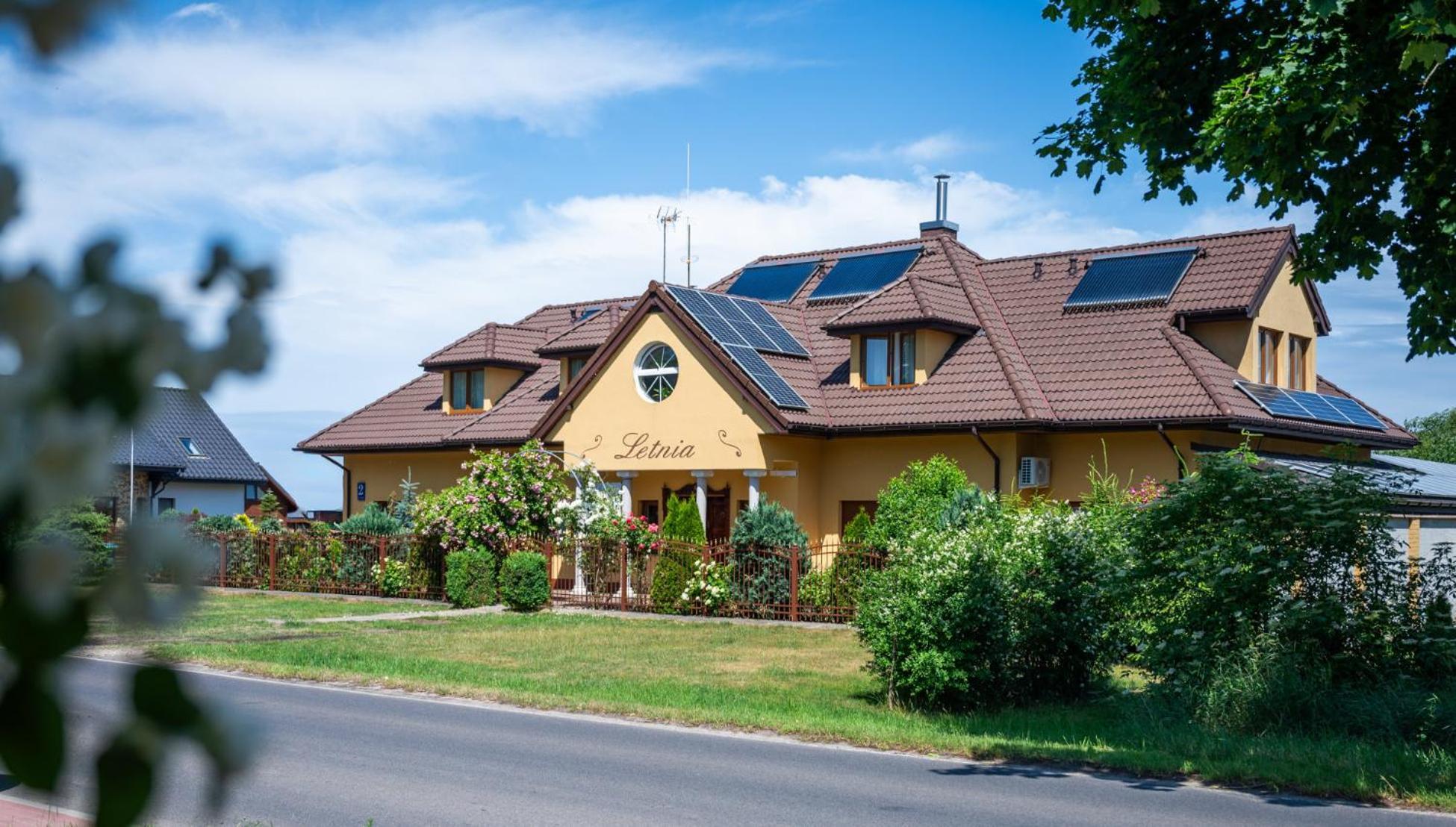Letnia Willa Jacuzzi & Sauna Ujście-Darłowskie Exterior photo